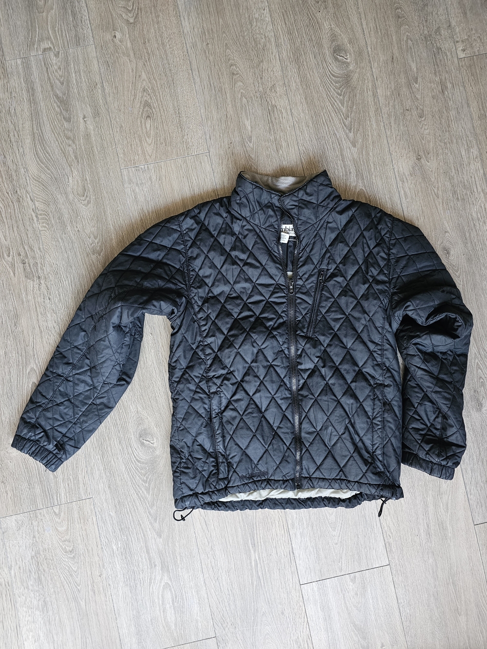 Quilted Diamond Puffer Jacket - Black